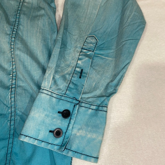 Men’s Medium Long Sleeve Shirt - Picture 4 of 10